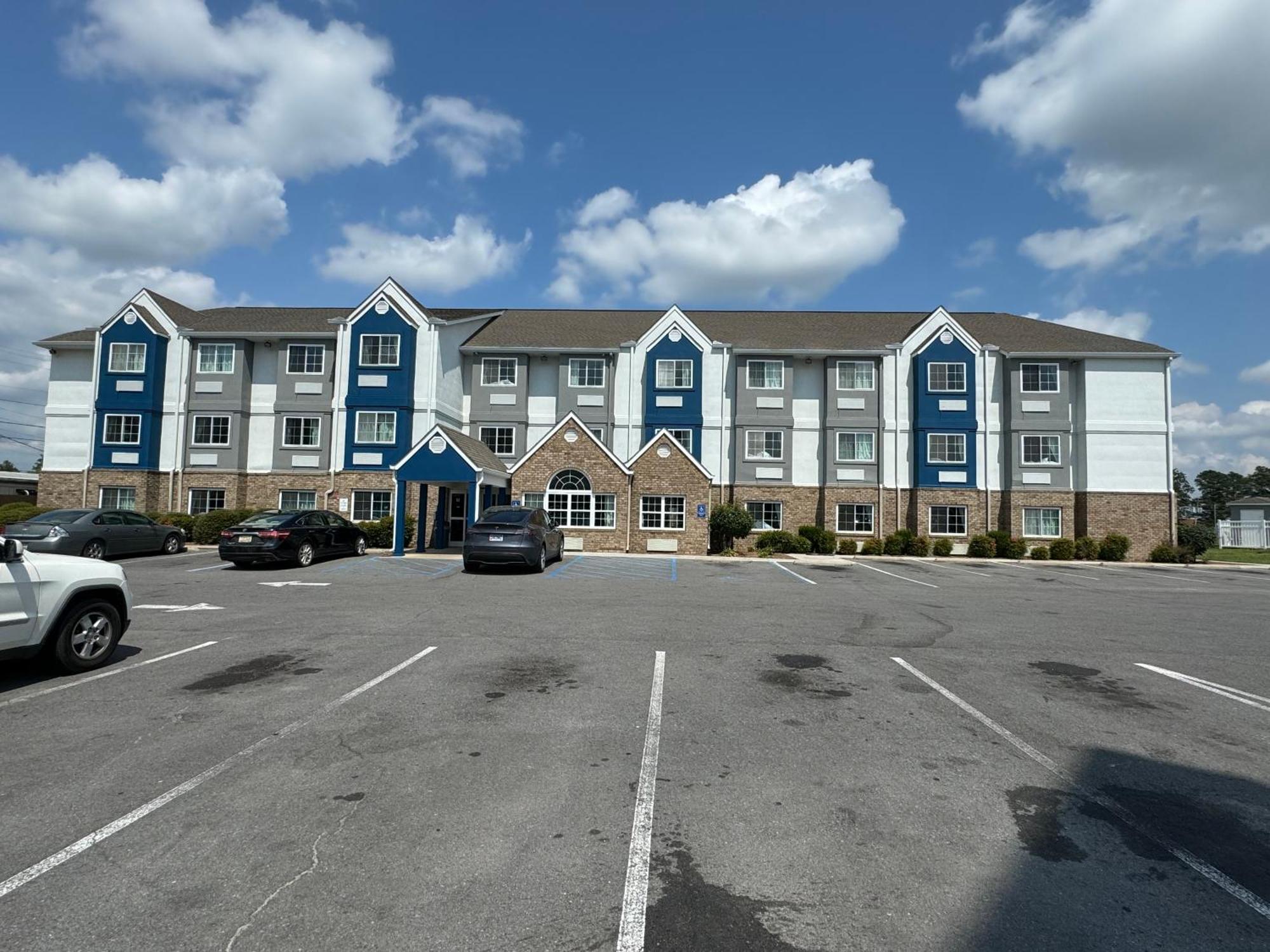 Microtel Inn & Suites By Wyndham Albertville Zewnętrze zdjęcie